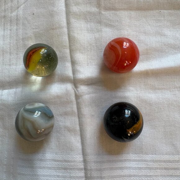 Glass marbles Lot of 4 One clear and 3 swirl  7/8 " - Picture 1 of 9